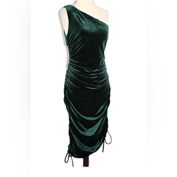 House of Harlow 1960 Green Velvet One Shoulder Dress - Picture 1 of 8